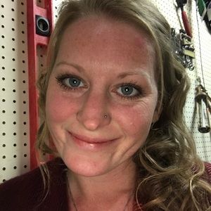 Meet your Posher, Vanessa